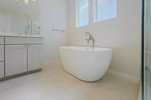 25829 Case Ln, Spicewood, TX 78669 - Photo 23