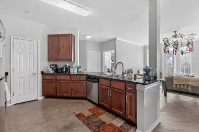910 W 25th Street #406, Austin, TX 78705 - Photo 13
