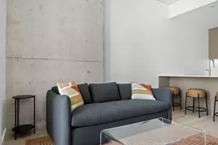 610 Davis St, Austin, TX 78701 - Photo 5