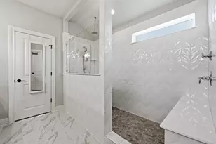 210 Purple Heart Dr, Buda, TX 78610 - Photo 25