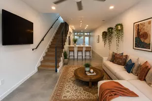 2002 E 7th St, Austin, TX 78702 - Photo 1