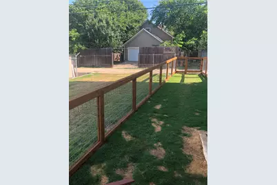 2002 E 7th Street #209, Austin, TX 78702 - Photo 25