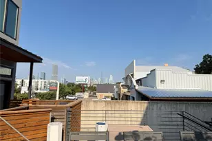 2002 E 7th St, Austin, TX 78702 - Photo 9
