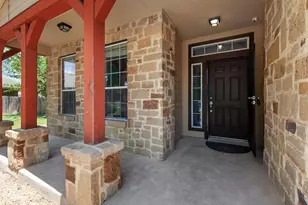 1117 Cockrill Ct, Hutto, TX 78634 - Photo 3
