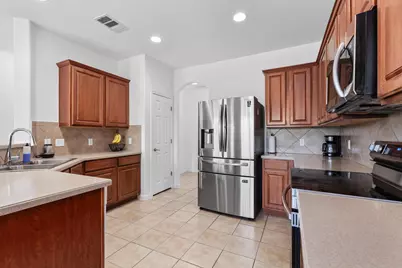 1117 Cockrill Court, Hutto, TX 78634 - Photo 9