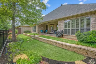 3914 Park Meadow Ln, Bryan, TX 77802 - Photo 35