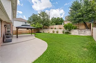 3105 Persimmon Valley Trail, Austin, TX 78732 - Photo 5