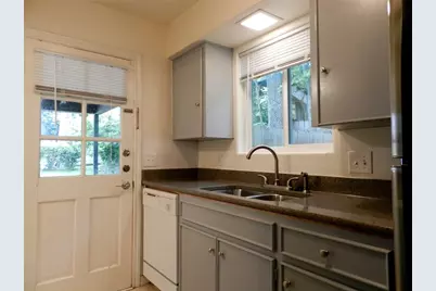 3713 Meredith Street, Austin, TX 78703 - Photo 9