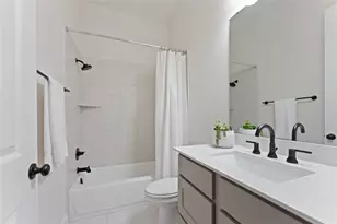 201 Brewer St, Kyle, TX 78640 - Photo 19