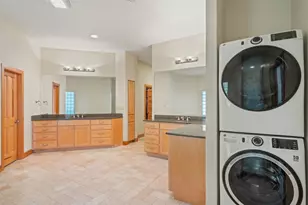 1601 Wild Basin Ledge, Austin, TX 78746 - Photo 25