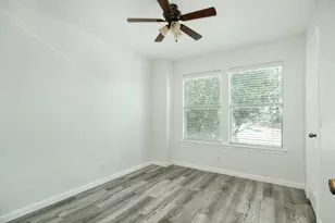 4620 Acers Ln, Austin, TX 78725 - Photo 5