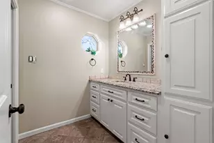 712 Enfield Dr, Rockdale, TX 76567 - Photo 25