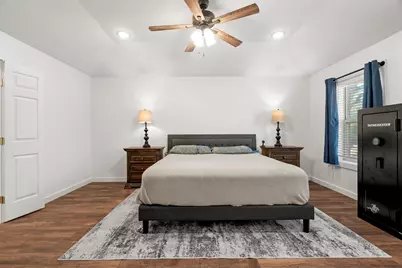 712 Enfield Drive, Rockdale, TX 76567 - Photo 19
