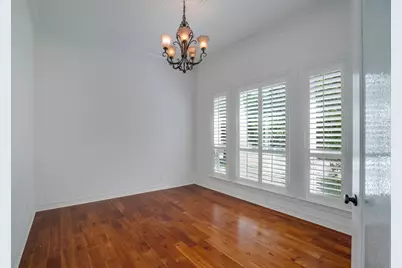 10200 Treasure Island Drive, Austin, TX 78730 - Photo 9