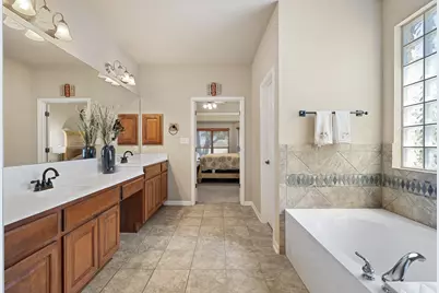 22140 Rose Grass Lane, Spicewood, TX 78669 - Photo 19