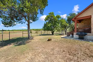 22140 Rose Grass Ln, Spicewood, TX 78669 - Photo 33