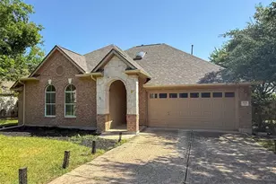 725 Botany Bay Cir, Pflugerville, TX 78660 - Photo 1