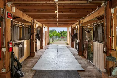 7670 Nez Perce Trace, Manor, TX 78653 - Photo 33