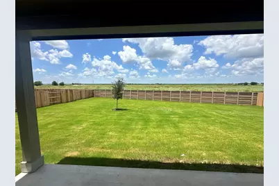 309 East Luna Blue Lane, Jarrell, TX 76537 - Photo 7