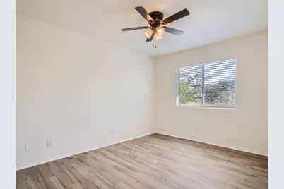 9105 Japonica Court #B, Austin, TX 78748 - Photo 5