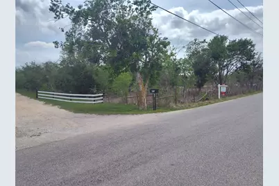 754 Williamson Road #B, Niederwald, TX 78640 - Photo 15