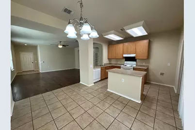 4507 Peach Grove Road, Austin, TX 78744 - Photo 9