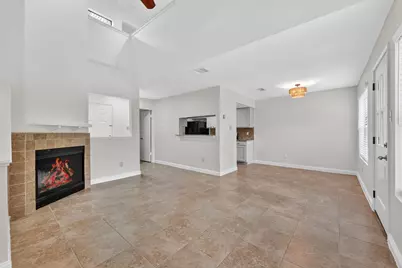 512 Eberhart Lane #203, Austin, TX 78745 - Photo 3