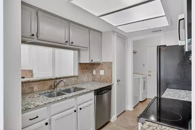 512 Eberhart Lane #203, Austin, TX 78745 - Photo 11