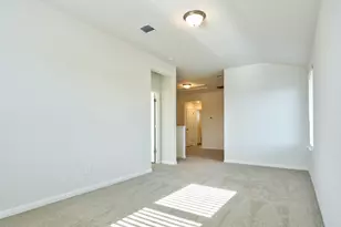 129 Honey Bee Rd, Jarrell, TX 76537 - Photo 13