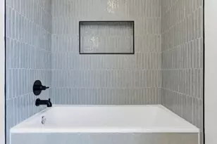 2309 Montopolis Dr, Austin, TX 78741 - Photo 19