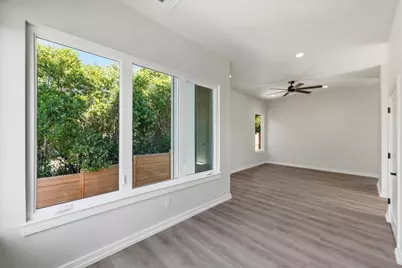 2309 Montopolis Drive #6, Austin, TX 78741 - Photo 9