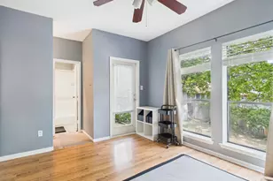 2901 San Jacinto Blvd, Austin, TX 78705 - Photo 11