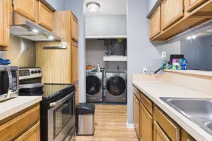 2901 San Jacinto Blvd, Austin, TX 78705 - Photo 7