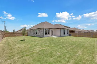 14516 Isidors Eagle Way, Elgin, TX 78621 - Photo 17