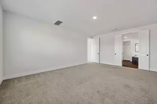 957 Arrowhead Ranch Blvd, Dripping Springs, TX 78620 - Photo 13