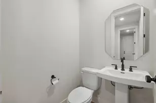 957 Arrowhead Ranch Blvd, Dripping Springs, TX 78620 - Photo 23