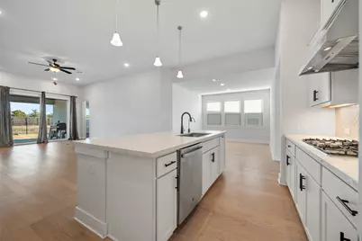 957 Arrowhead Ranch Boulevard, Dripping Springs, TX 78620 - Photo 7