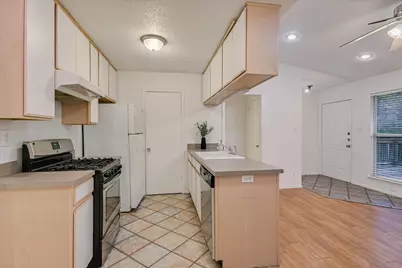 3207 Eanes Circle #B, Austin, TX 78746 - Photo 7