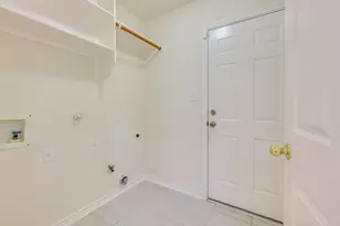 111 Arrowhead Ln, Georgetown, TX 78628 - Photo 35