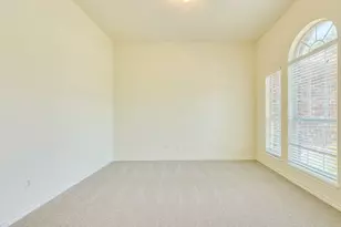 111 Arrowhead Ln, Georgetown, TX 78628 - Photo 7