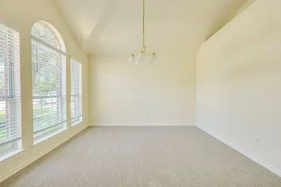111 Arrowhead Lane, Georgetown, TX 78628 - Photo 5