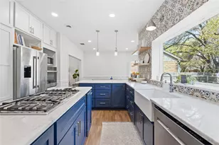 6310 Walebridge Ln, Austin, TX 78739 - Photo 13