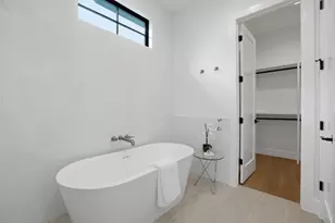 6611 Lexington Rd, Austin, TX 78757 - Photo 21