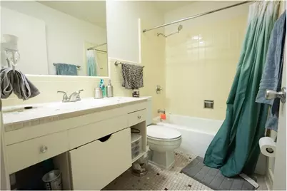 2703 Swisher St Street #102A, Austin, TX 78705 - Photo 9