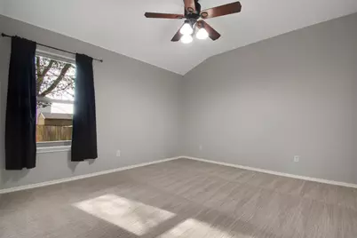 901 Bella Vista Circle, Kyle, TX 78640 - Photo 5