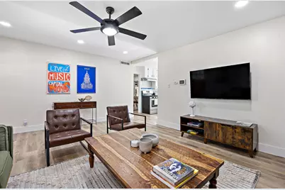 1317 Cloverleaf Drive, Austin, TX 78723 - Photo 5
