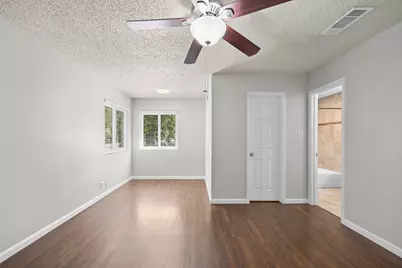 302 Splitrock Street, Round Rock, TX 78681 - Photo 19