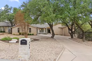 408 Rolling Green Dr, Lakeway, TX 78734 - Photo 23