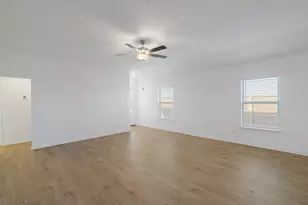 297 Silent Meadow Run, Maxwell, TX 78656 - Photo 5