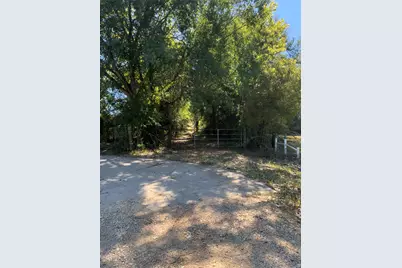 000 County Road 304, Lexington, TX 78947 - Photo 9